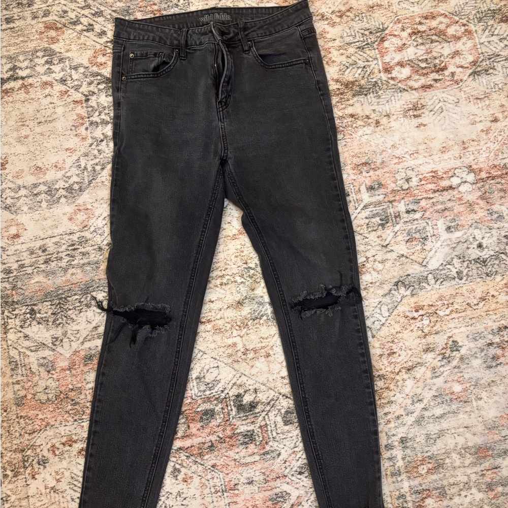 Wild Fable Black Distressed Skinny Jeans High Rise Raw Hem Ripped‎ Knees Size 10